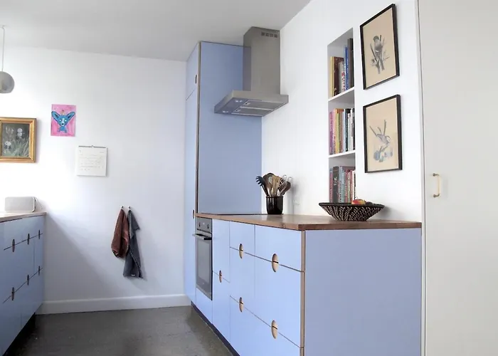 Historic Townhouse In The Heart Of *